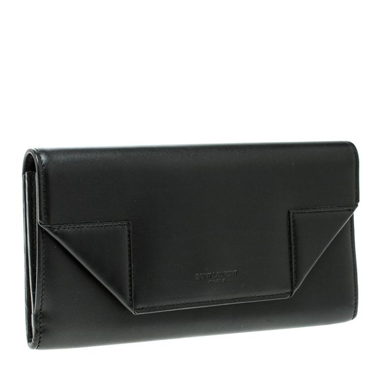 Pre Owned Saint Laurent Paris Black Leather Classic Betty Clutch