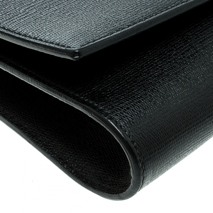 Pre Owned Saint Laurent Black Leather Chyc Clutch