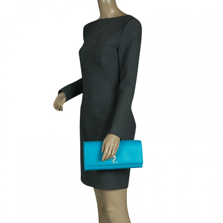 Pre Owned Saint Laurent Turquoise Leather Cassandre Clutch
