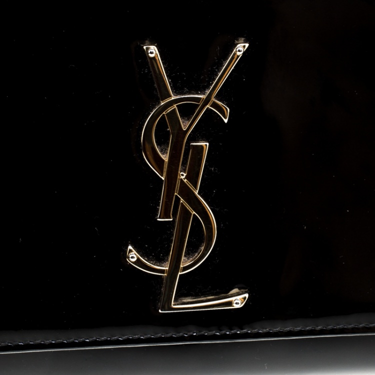Pre Owned Saint Laurent Black Patent Leather Cassandre Clutch