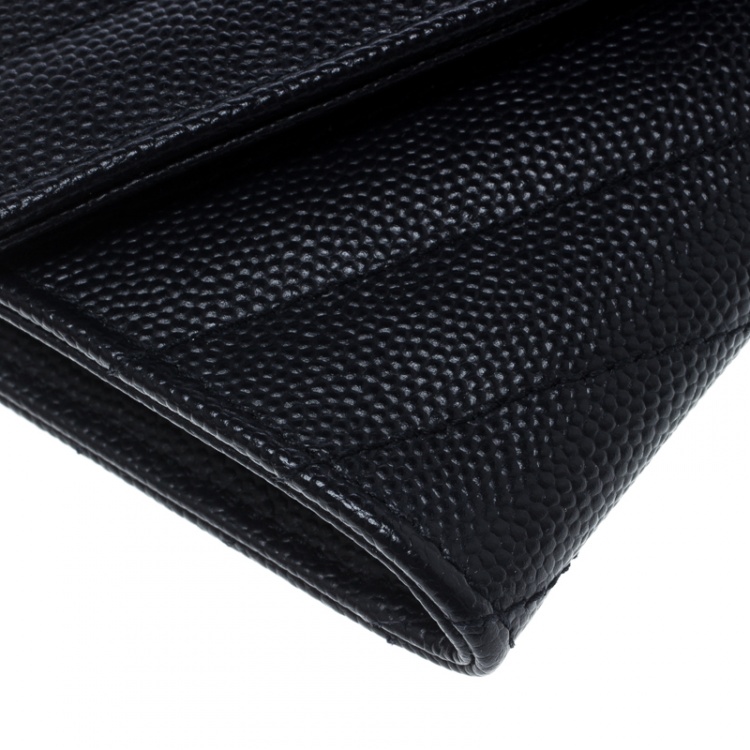 مملوكة مسبقًا Saint Laurent Navy Blue Matelasse Leather Small Envelope Monogram Wallet