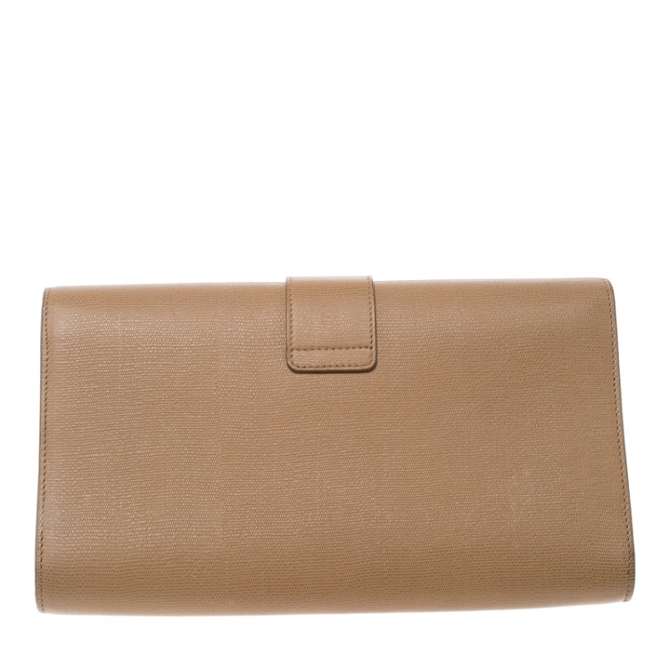 Pre Owned Saint Laurent Beige Leather Large Chyc Clutch