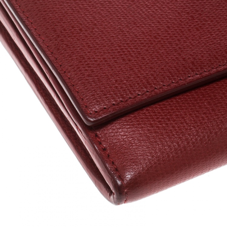 Pre Owned Saint Laurent Red Leather Y Line Continental Wallet
