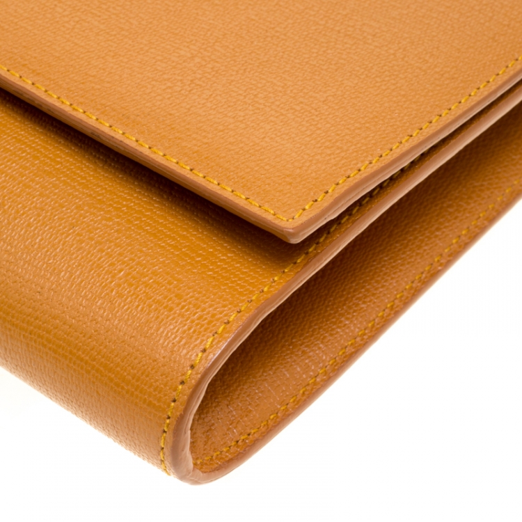 Pre Owned Saint Laurent Tan Leather Belle De Jour Flap Clutch