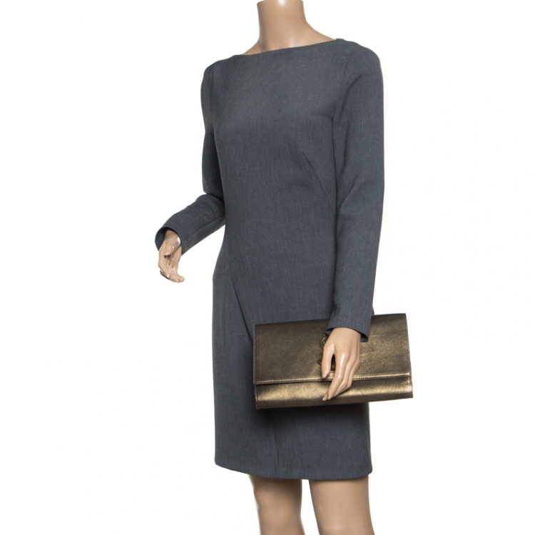 Pre Owned Saint Laurent Metallic Olive Green Leather Belle De Jour Flap Clutch