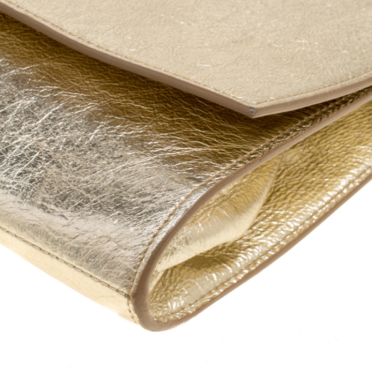 Pre Owned Saint Laurent Metallic Gold Patent Leather Belle De Jour Flap Clutch