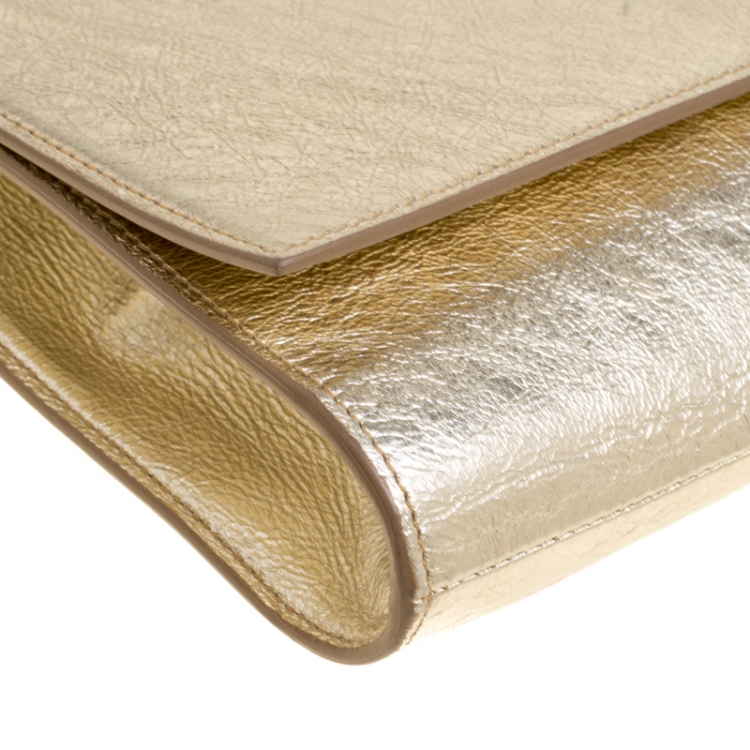 Pre Owned Saint Laurent Metallic Gold Patent Leather Belle De Jour Flap Clutch