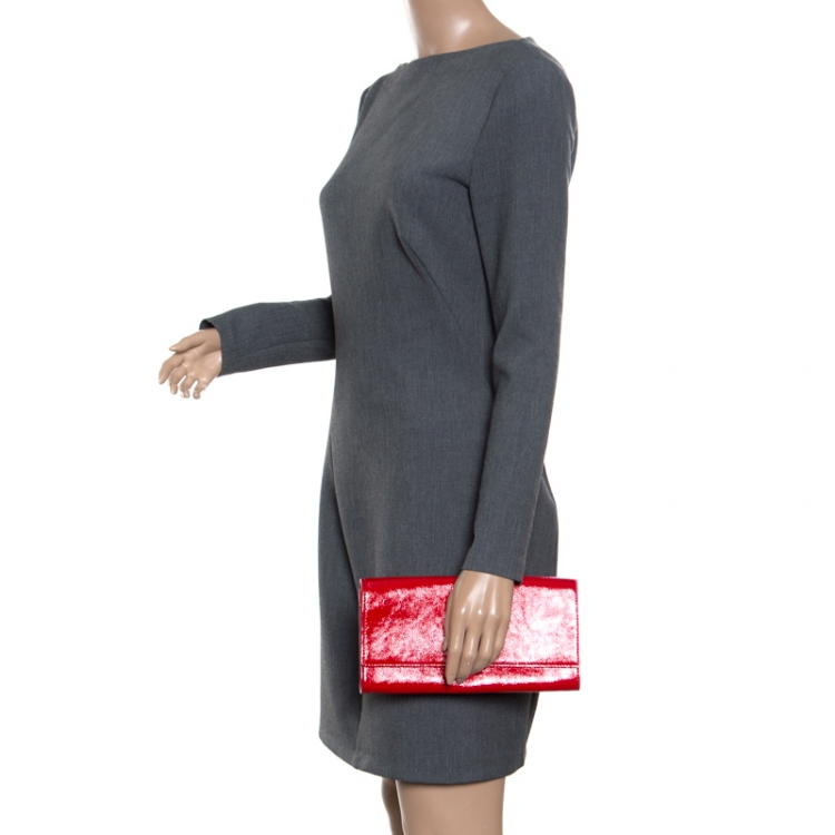 Pre Owned Saint Laurent Red Patent Leather Small Belle De Jour Flap Clutch