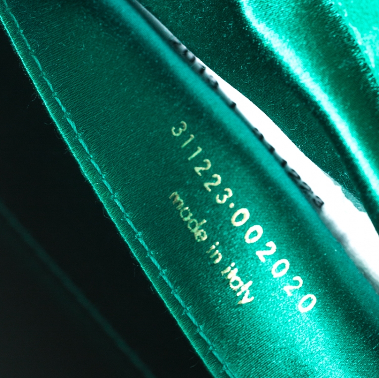 Pre Owned Saint Laurent Green Patent Leather Belle De Jour Flap Clutch