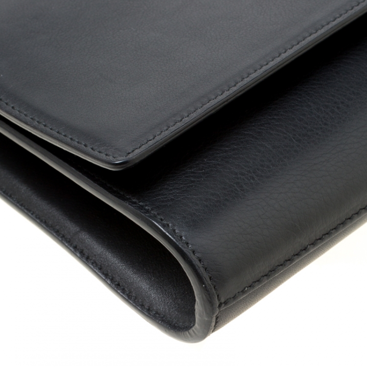 Pre Owned Saint Laurent Black Leather Chyc Clutch