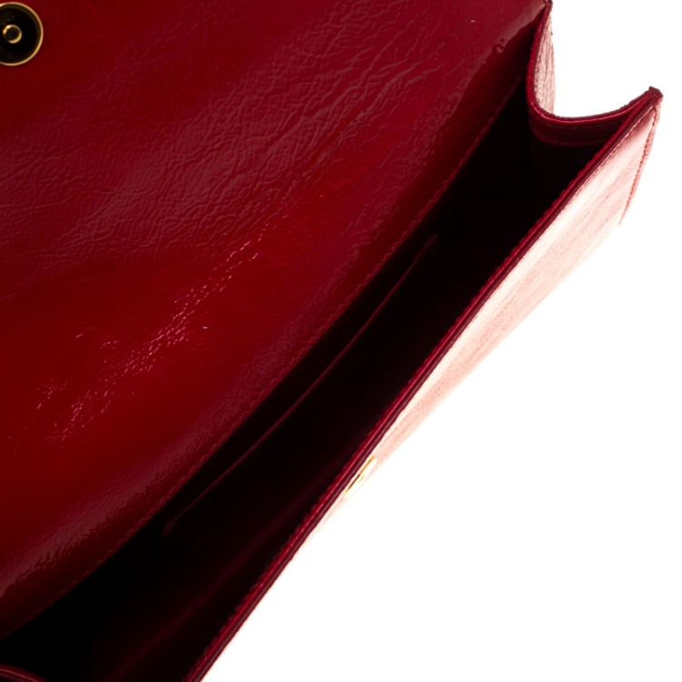 Pre Owned Saint Laurent Red Patent Leather Small Belle De Jour Flap Clutch