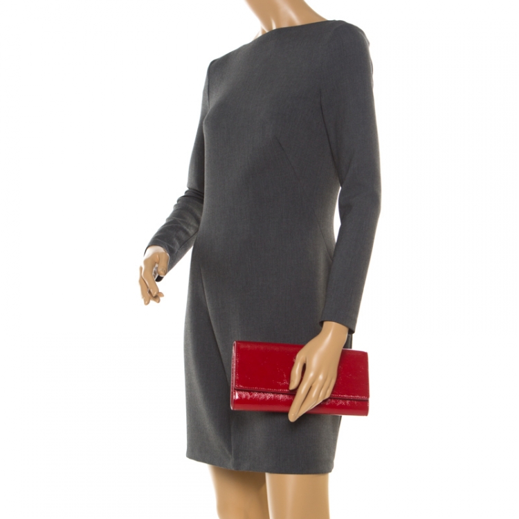 Pre Owned Saint Laurent Red Patent Leather Small Belle De Jour Flap Clutch