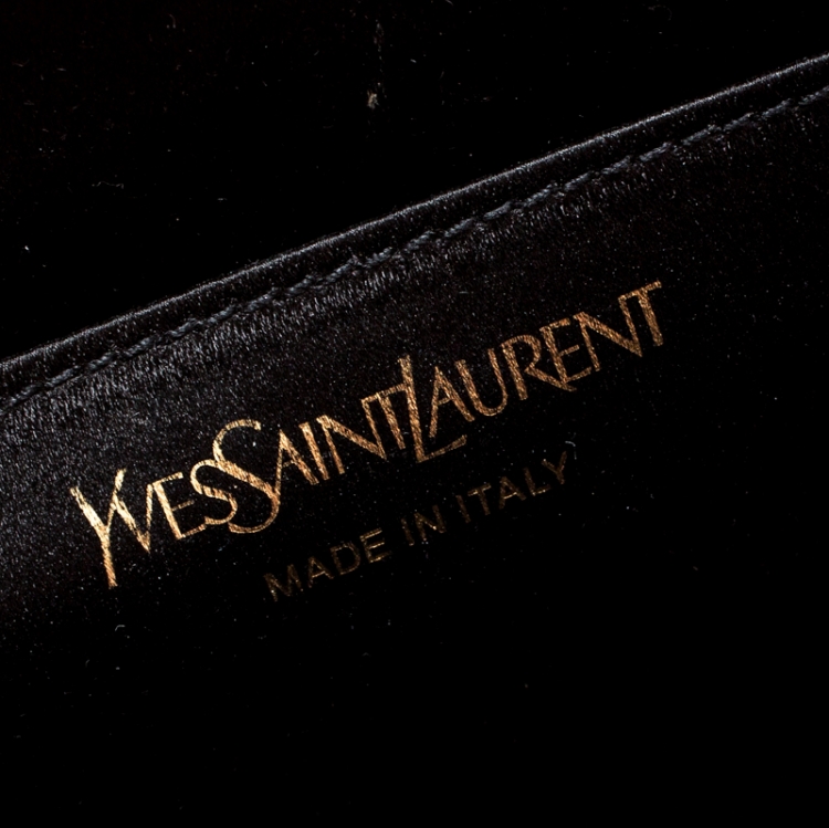 Pre Owned Saint Laurent Red Leather Belle De Jour Flap Clutch