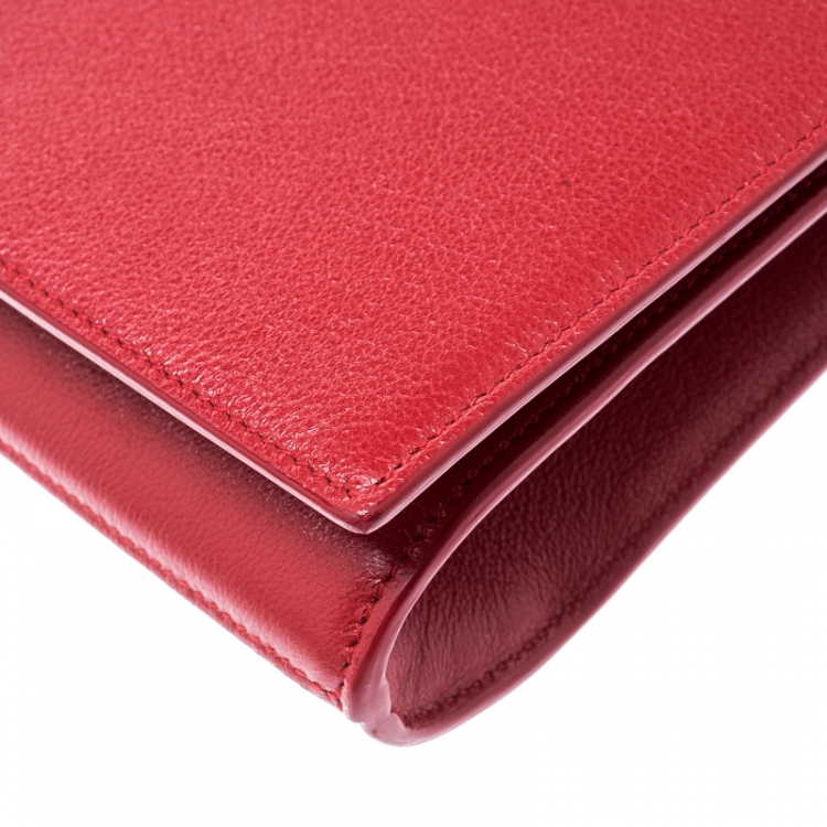 Pre Owned Saint Laurent Red Leather Belle De Jour Flap Clutch