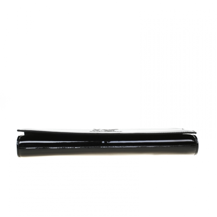 مملوكة مسبقًا Saint Laurent Black Patent Leather Belle De Jour Flap Clutch
