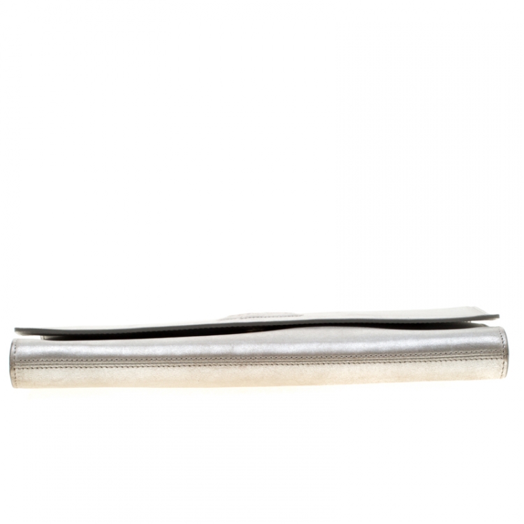 Pre Owned Saint Laurent Paris Silver Leather Belle De Jour Flap Clutch