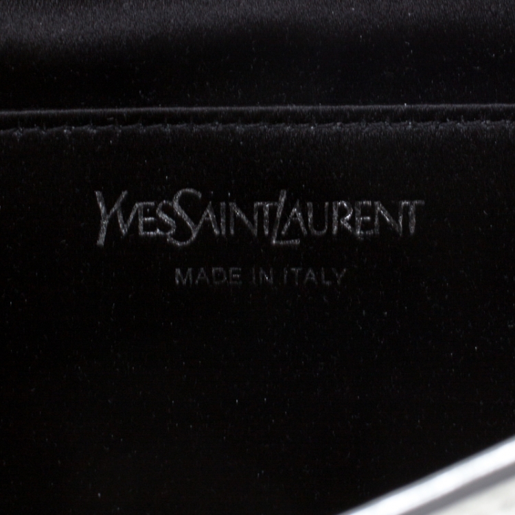 Pre Owned Saint Laurent Silver Leather Belle De Jour Flap Clutch