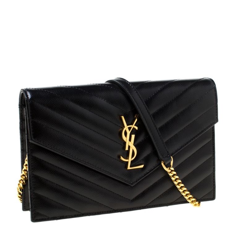 Pre Owned Saint Laurent Black Matelasse Leather Chain Clutch