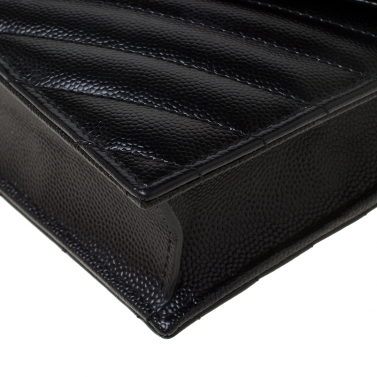Pre Owned Saint Laurent Black Matelasse Leather Chain Clutch