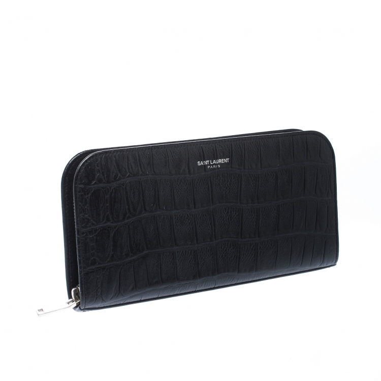 مملوكة مسبقًا Saint Laurent Black Crocodile Embossed Leather Zip Around Wallet