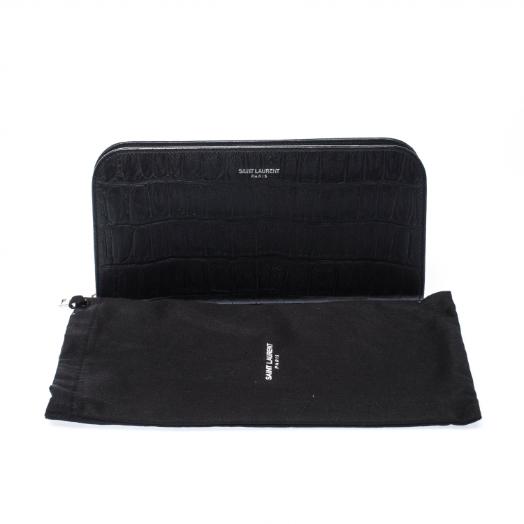 مملوكة مسبقًا Saint Laurent Black Crocodile Embossed Leather Zip Around Wallet