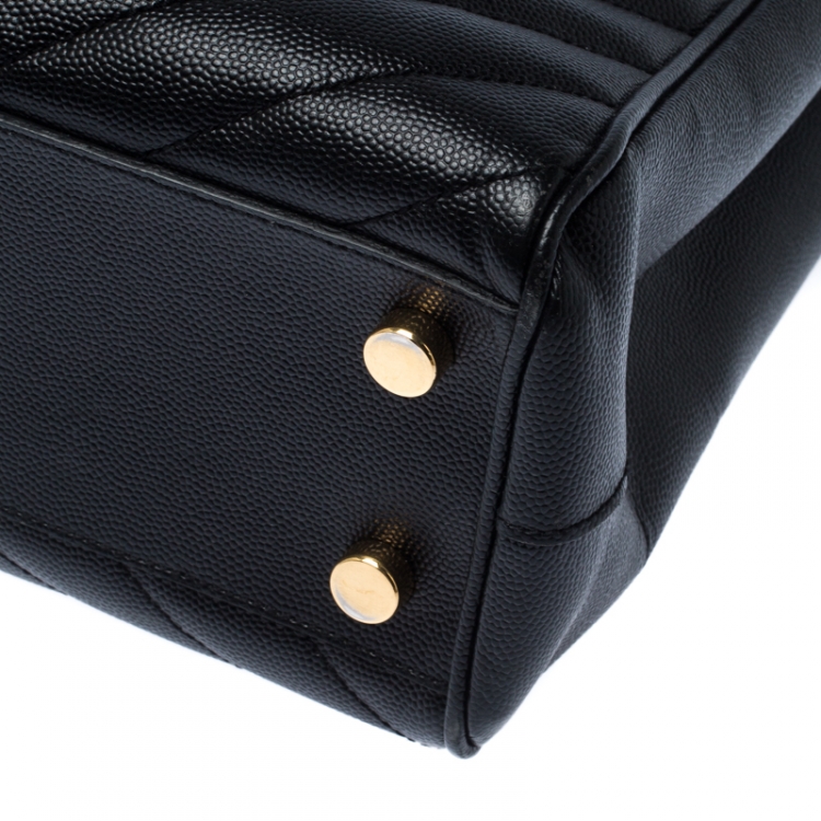 Pre Owned Saint Laurent Black Matelasse Leather Cassandre Shopper Tote