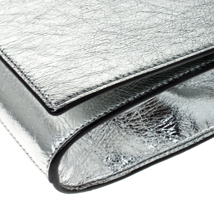 Pre Owned Saint Laurent Paris Silver Leather Belle De Jour Flap Clutch