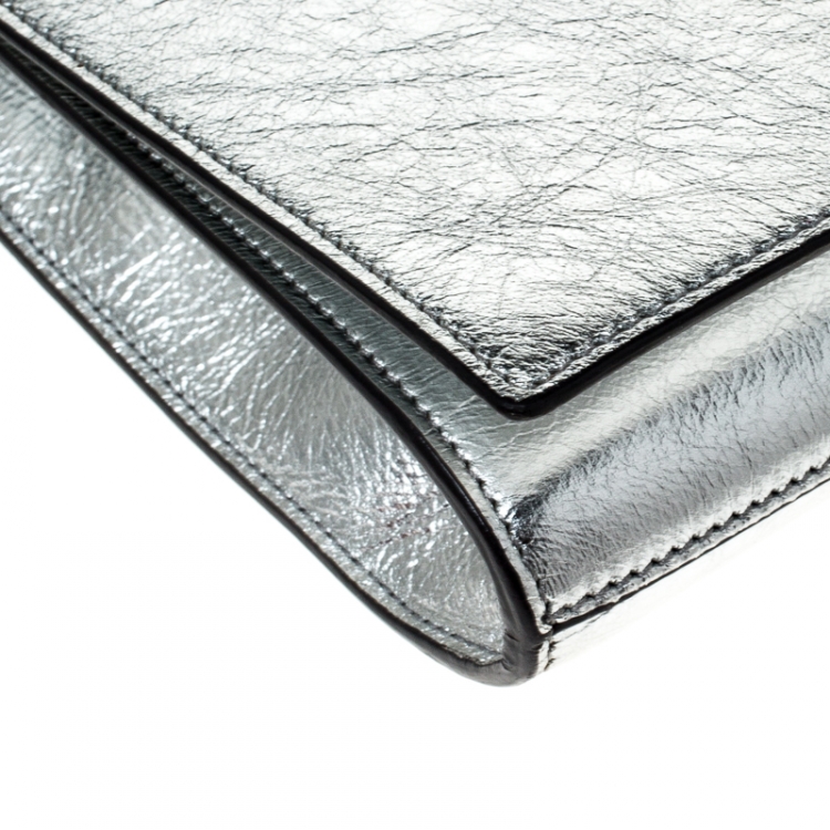 Pre Owned Saint Laurent Paris Silver Leather Belle De Jour Flap Clutch