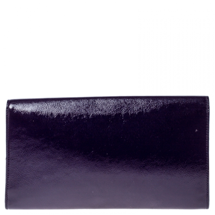 مملوكة مسبقًا Saint Laurent Paris Purple Patent Leather Belle De Jour Flap Clutch