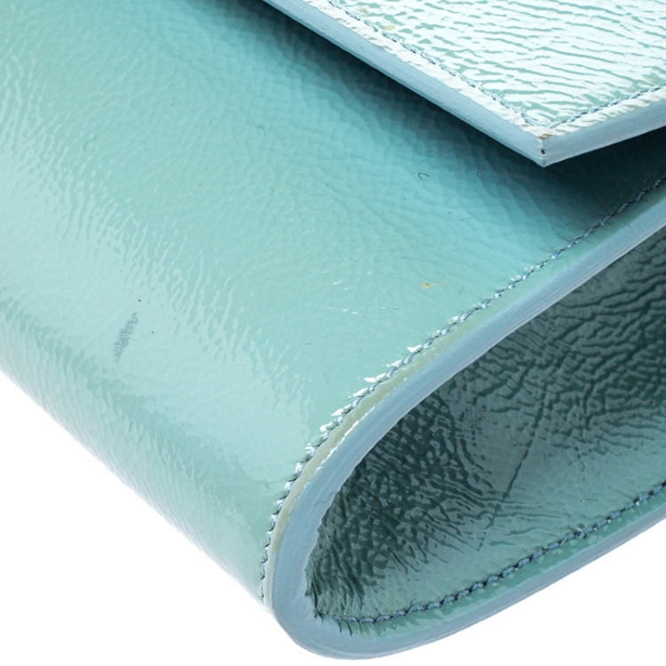 Pre Owned Saint Laurent Paris Mint Green Patent Leather Belle De Jour Flap Clutch