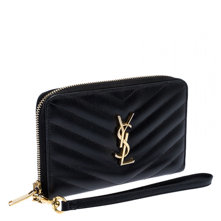 مملوكة مسبقًا Saint Laurent Paris Black Matelasse Leather Monogram Zip Around Wristlet Wallet