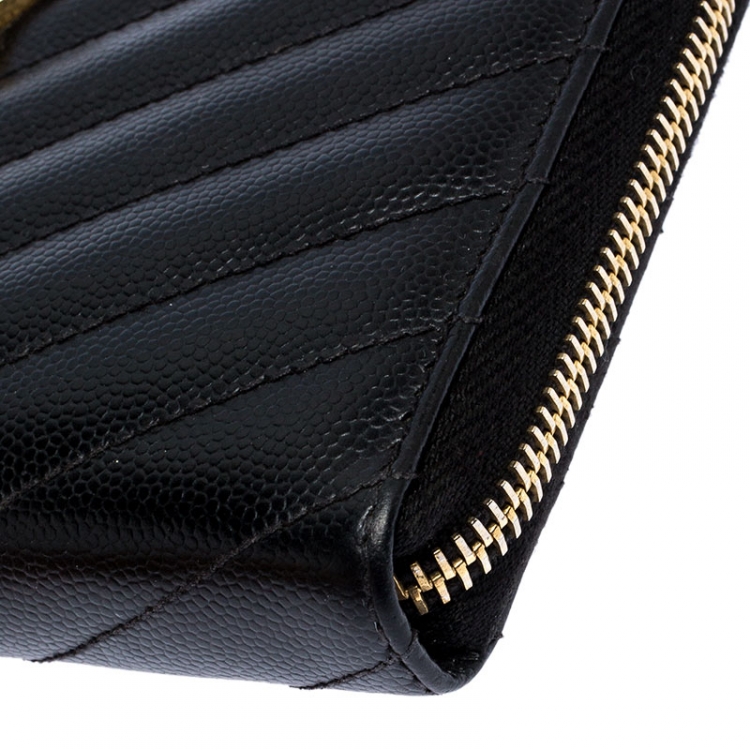 مملوكة مسبقًا Saint Laurent Paris Black Matelasse Leather Monogram Zip Around Wristlet Wallet