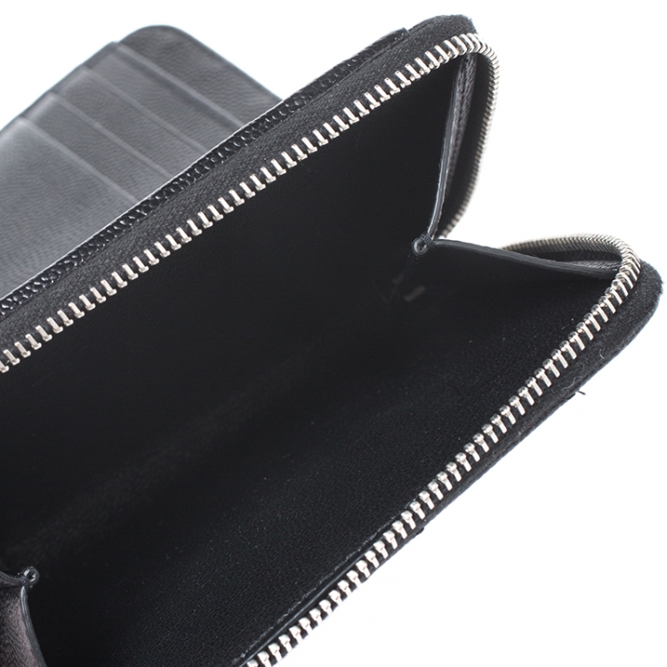 Pre Owned Saint Laurent Paris Black Matelasse Leather Monogram Compact Wallet