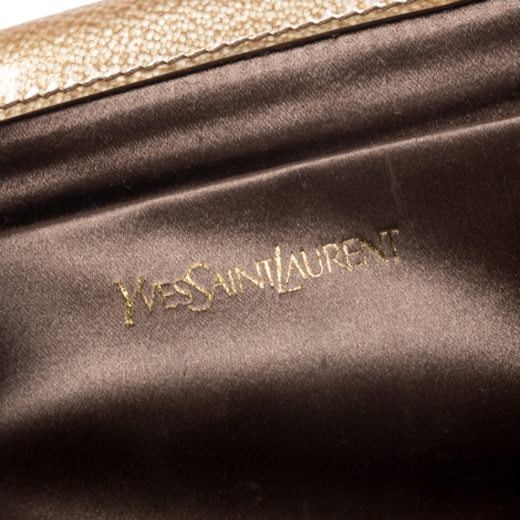 Pre Owned Saint Laurent Beige Patent Leather Belle De Jour Flap Clutch