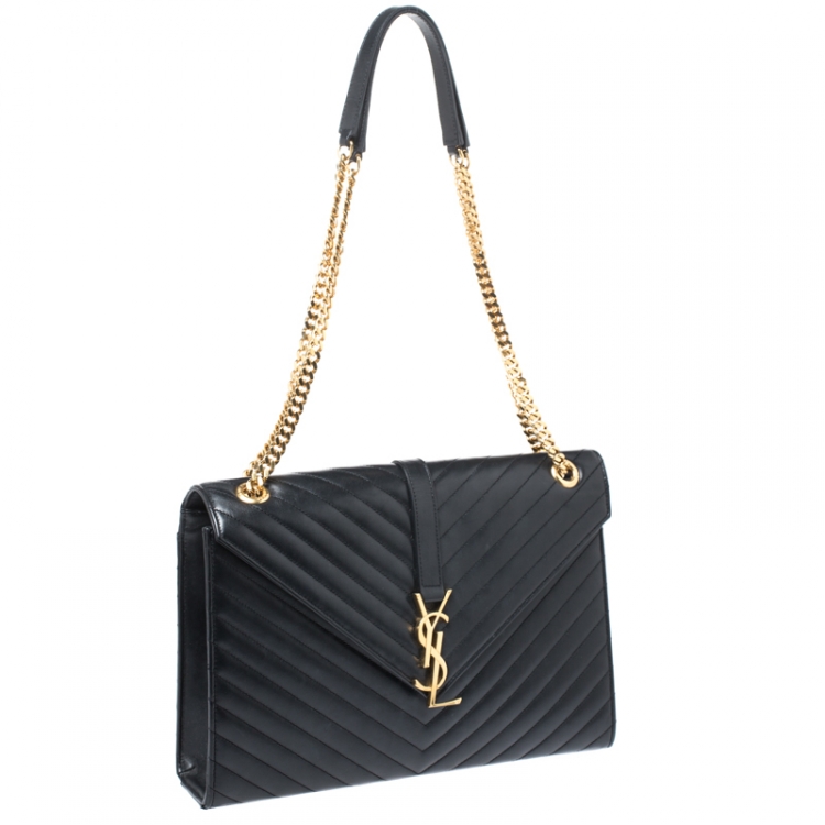 مملوكة مسبقًا Saint Laurent Black Matelasse Leather Large Cassandre Flap Bag