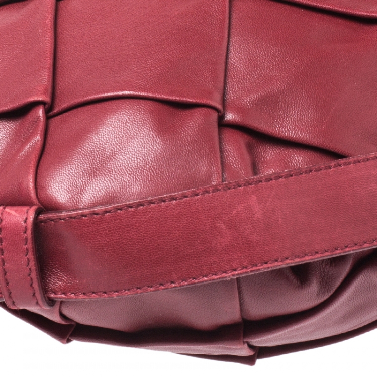 Pre Owned Saint Laurent Paris Red Pleated Leather Hobo