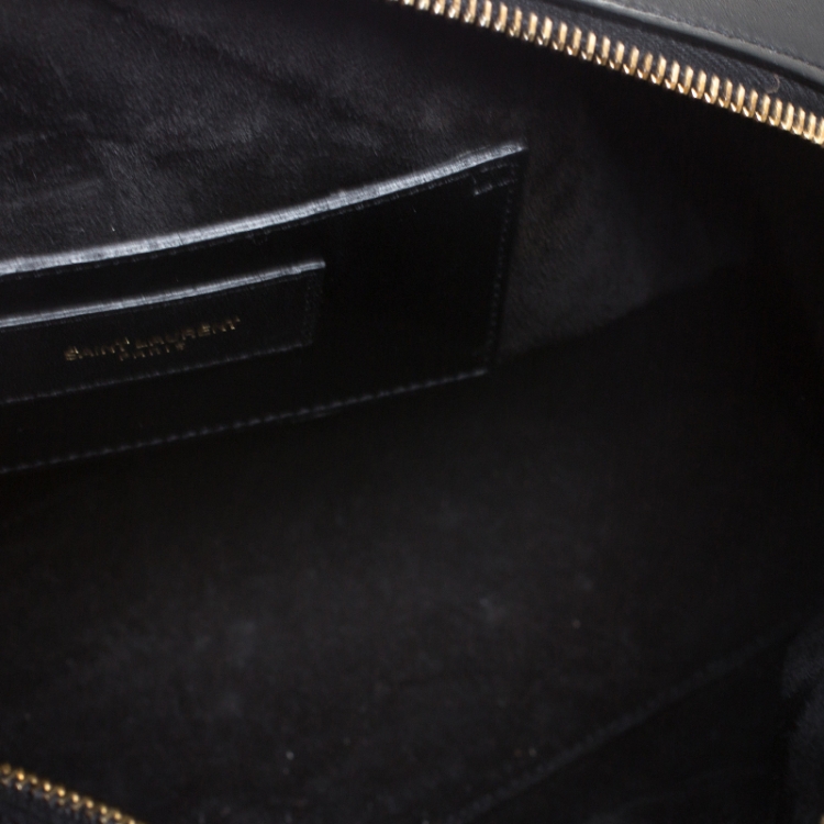 مملوكة مسبقًا Saint Laurent Black Leather Classic Baby Duffle Crossbody Bag 