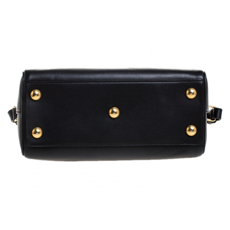 مملوكة مسبقًا Saint Laurent Black Leather Classic Baby Duffle Crossbody Bag 