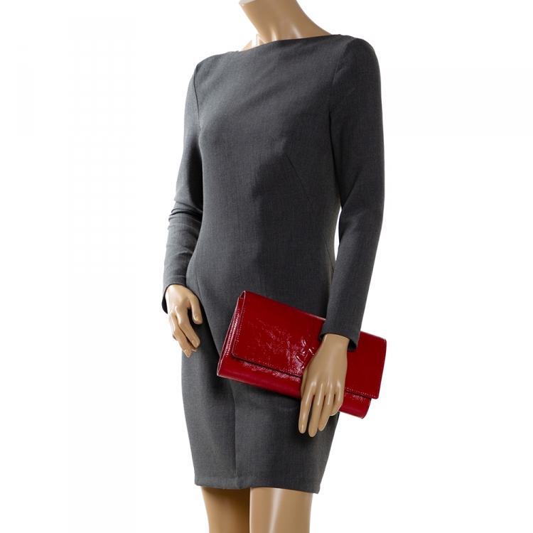 Pre Owned Saint Laurent Red Patent Leather Belle De Jour Flap Clutch