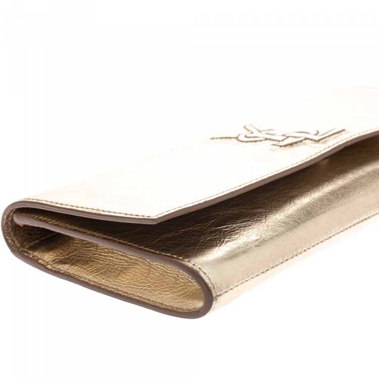 Pre Owned Saint Laurent Gold Leather Belle De Jour Flap Clutch