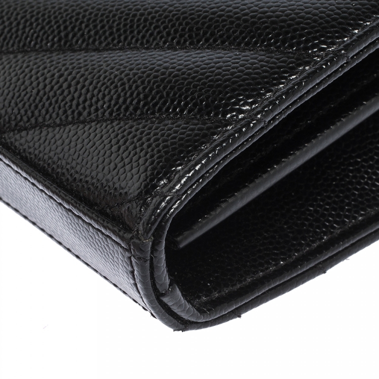 Pre Owned Saint Laurent Black Matelasse Leather Monogram Chain Clutch