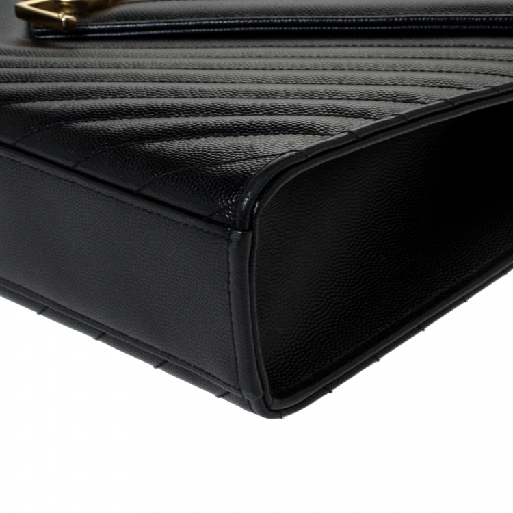 مملوكة مسبقًا Saint Laurent Black Chevron Quilted Leather Monogram Envelope Shoulder Bag
