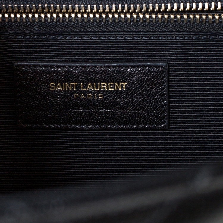 مملوكة مسبقًا Saint Laurent Black Chevron Quilted Leather Monogram Envelope Shoulder Bag