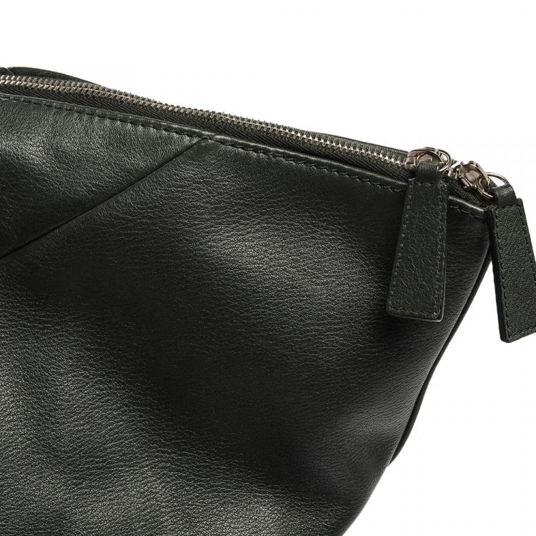 Pre Owned Saint Laurent Green Leather Sac Hamptons Weekender Bag
