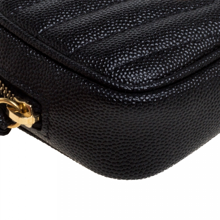 مملوكة مسبقًا Saint Laurent Black Chevron Leather Baby Lou Bag