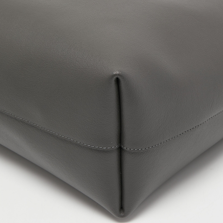 Pre Owned Saint Laurent Dark Grey Leather E/W Shopper Tote