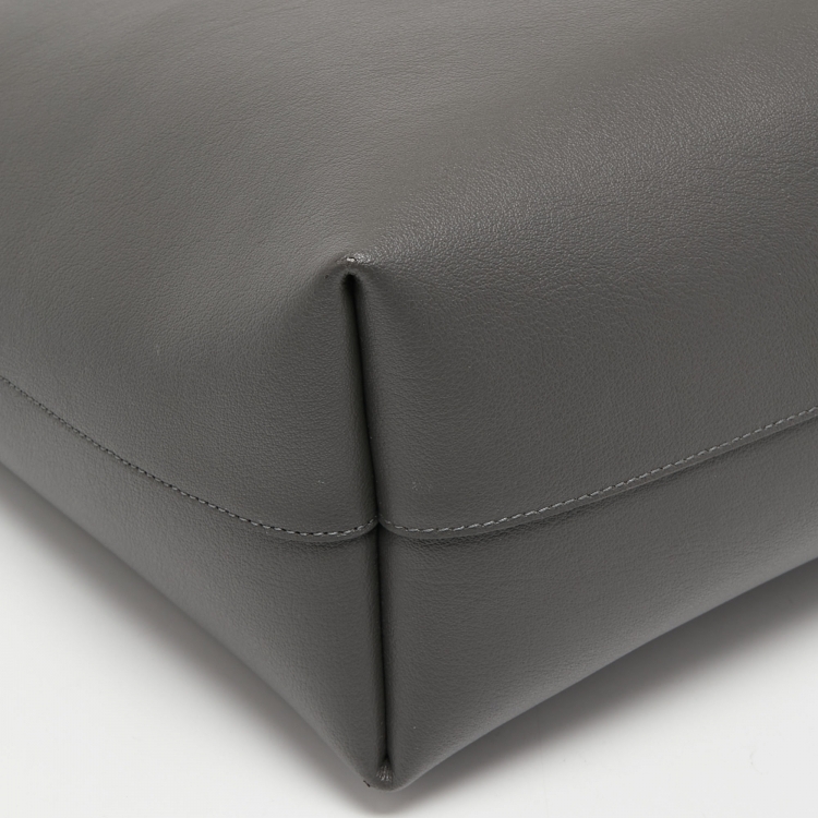 Pre Owned Saint Laurent Dark Grey Leather E/W Shopper Tote