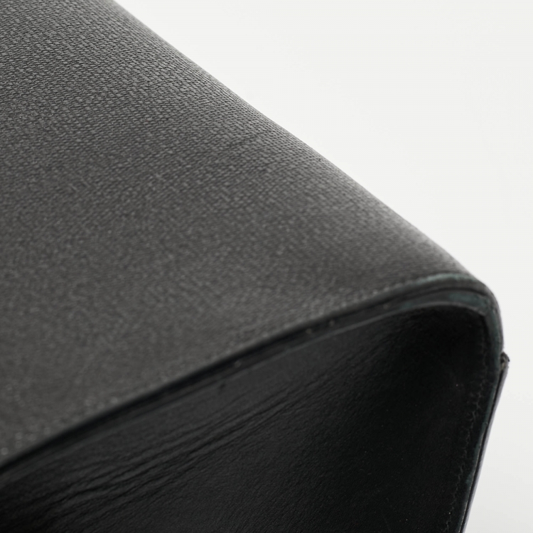 مملوكة مسبقًا Saint Laurent Black Leather Medium Cabas Y-Ligne Tote
