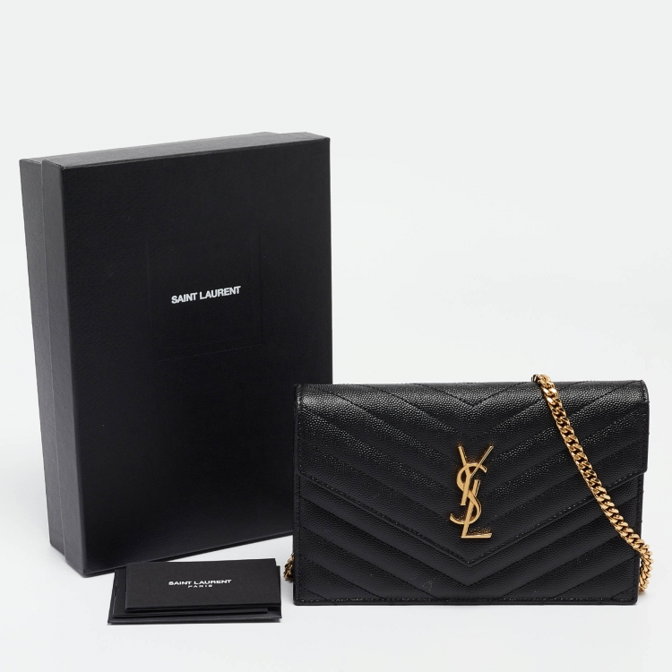 مملوكة مسبقًا Saint Laurent Black Matelassé Leather Envelope Wallet on Chain