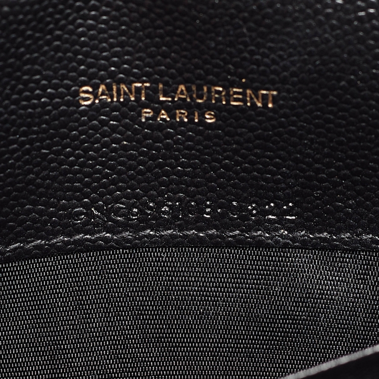 مملوكة مسبقًا Saint Laurent Black Matelassé Leather Envelope Wallet on Chain